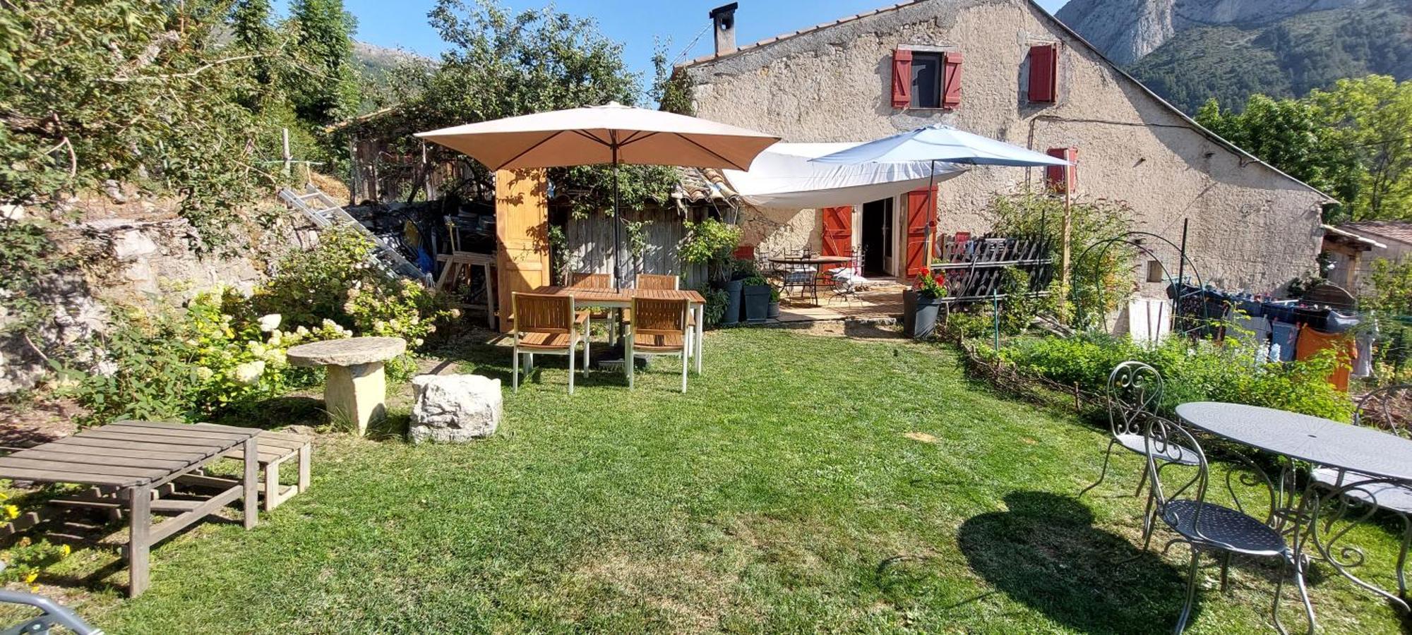 La Fischaumiere Bed & Breakfast Soleilhas Exterior photo